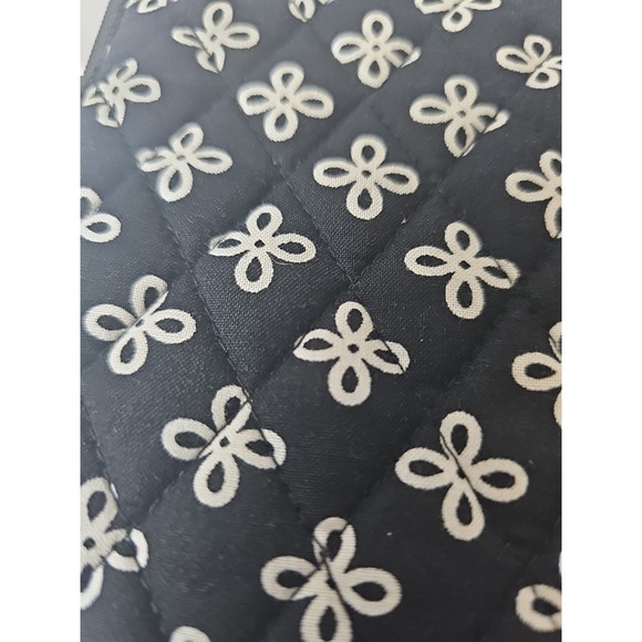 Vera Bradley Padded Black White Floral Computer Laptop Sleeve Bag - Picture 3 of 11